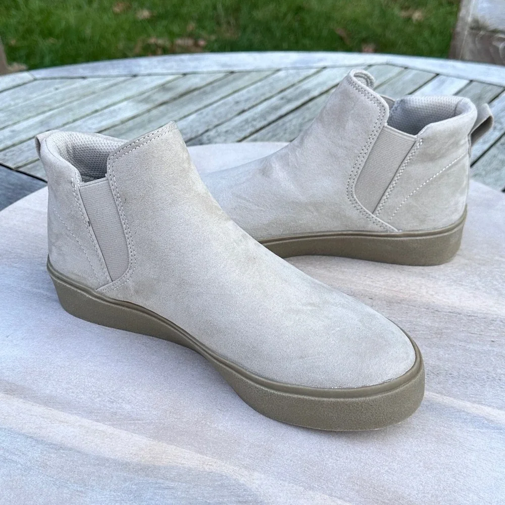 Dr. Scholl's Madison Womens Sneaker Boots Size 7.5 Taupe Microfiber Slip On